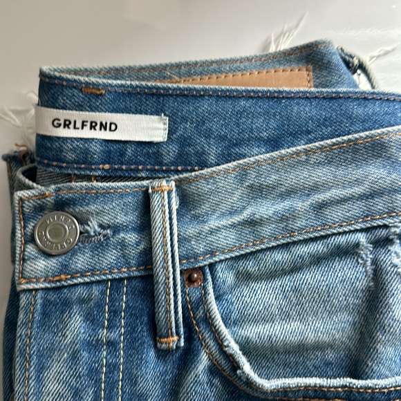 (RARE) GRLFRND Jeans - Picture 4 of 8
